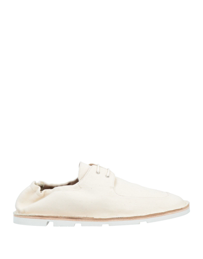 Stephen Venezia Lace-up Shoes In White