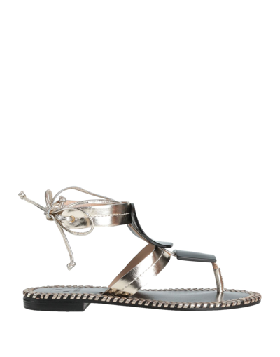 Hadel Toe Strap Sandals In Grey