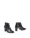 Laboratorigarbo Ankle Boots In Black