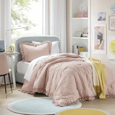 510 Design Phoebe Diamond Quilted Ruffle Edge Comforter Set In Blush
