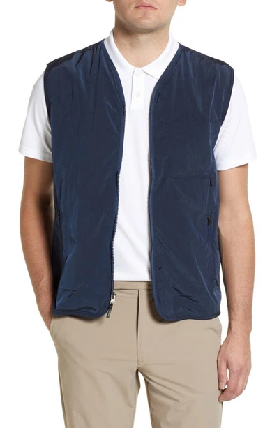 Brady Engineered Knit Hybrid Golf Vest In Stone