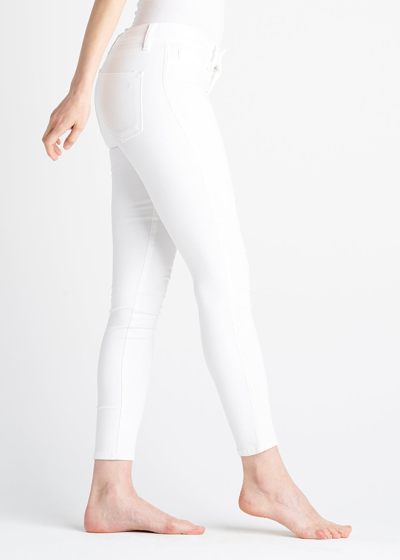 Yummie Ankle Jean In White