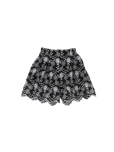 Monnalisa Broderie Anglaise Shorts With Flowers In Black