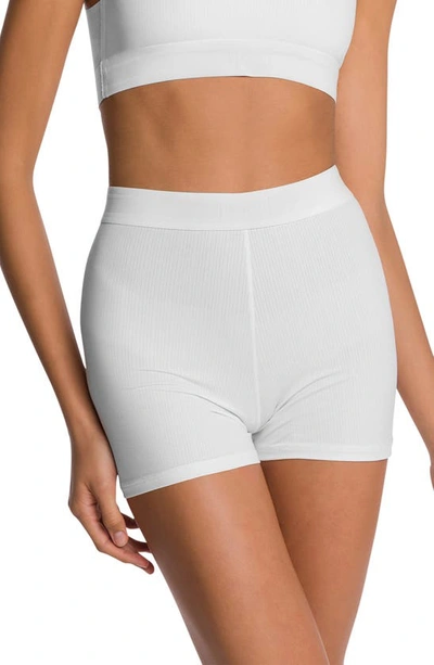 Wolford Beauty Bike Shorts In Pearl