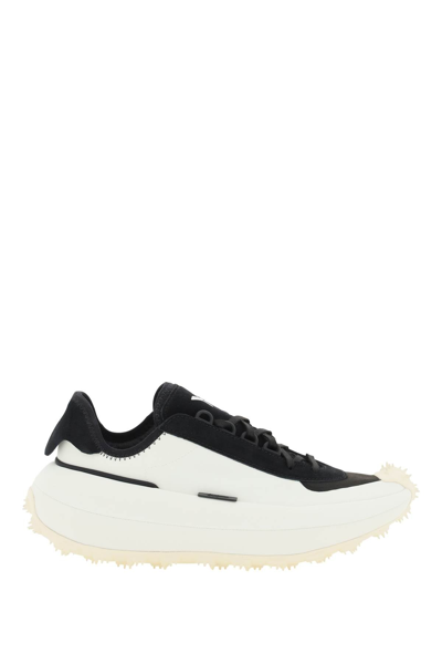 Y-3 White Makura Tn C1 Low-top Sneakers In White,black