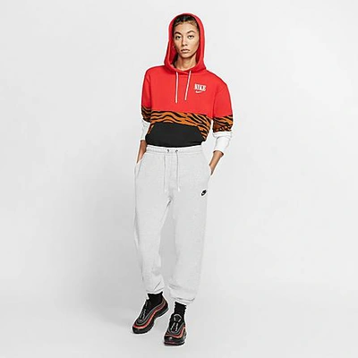 Nike Women's Sportswear Essential Lightweight Fleece Jogger Pants In Birch Heather/white/black