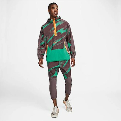 NIKE NIKE MEN'S DRI-FIT SPORT CLASH WOVEN TRAINING PANTS 