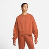 Nike Women's Sportswear Collection Essentials Oversized Fleece Crewneck Sweatshirt In Burnt Sunrise/white