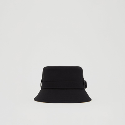 Burberry Cotton Gabardine Belted Bucket Hat In Black