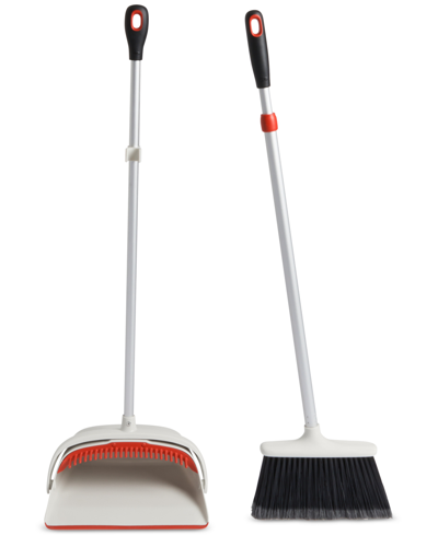 Oxo Good Grips Large Sweep Set With Extendable Broom In White