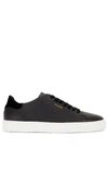 Axel Arigato '90 Clean' Black Low Top Sneakers With Logo Lettering On The Side In Black