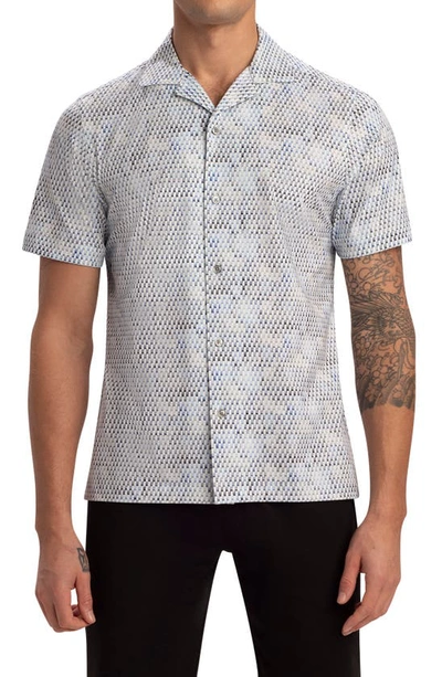 Bugatchi Ooohcotton® Tech Short Sleeve Button-up Camp Shirt In Platinum