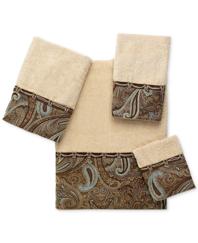 Avanti Bradford Paisley Swirls Cotton Hand Towel, 16" X 30" In Linen