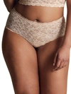 Moi All-over Lace Boyshort In Sand