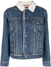 Levi's Blue Ex-boyfriend Sherpa Trucker Denim Jacket In Blau