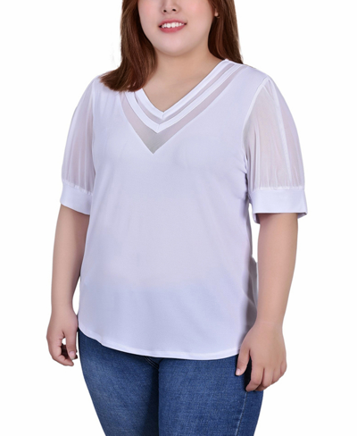 Ny Collection Plus Size Short Puff Sleeve V-neck Top In White