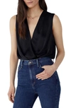 Favorite Daughter The Sleeveless Date Blouse In Navy In Black
