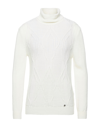 Havana & Co. Turtlenecks In White