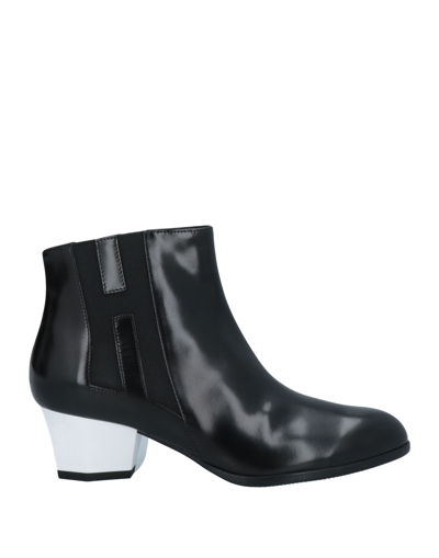 Hogan Ankle Boots In Black