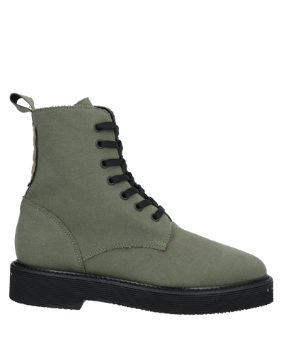 Passion Blanche Ankle Boots In Military Green