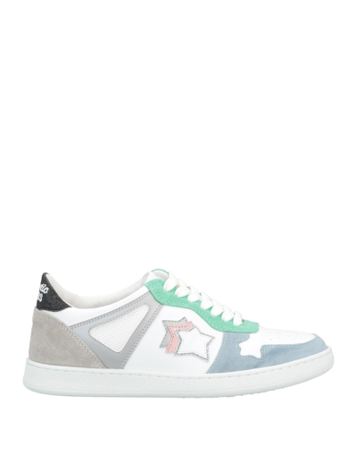 Atlantic Stars Sneakers In White