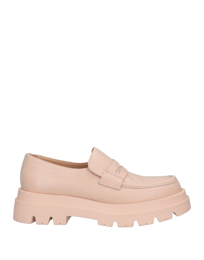 Lemaré Loafers In Pink