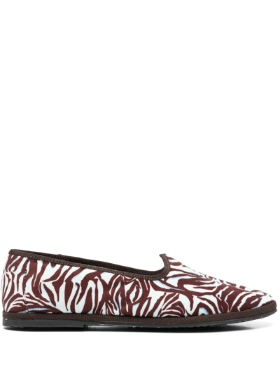 813 Frives Animal-print Flats In Brown