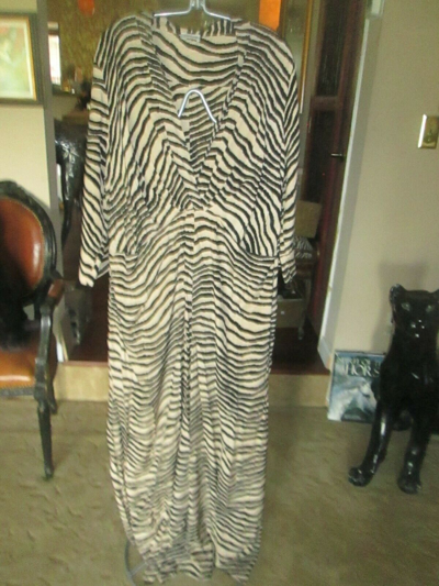 関税送料込★SALE★完売間近★KarenMillen★Zebraドレス 関税送料込み☆【Karen Millen】 Forever ドレス