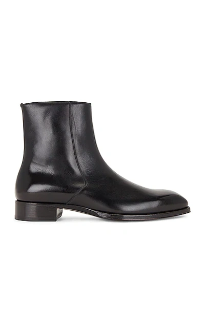 Tom Ford Burnished Leather Ankle Boot In Black