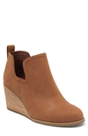 Toms Kallie Wedge Bootie In Tan Brown