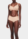 Chantelle Smooth Lines Seamless Minimizer Bra In Nude Blush