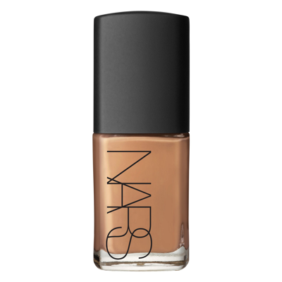 Nars Sheer Glow Foundation In Macao Md4