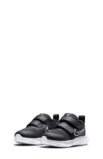 Nike Star Runner 3 Sneaker In Black/ Dark Grey