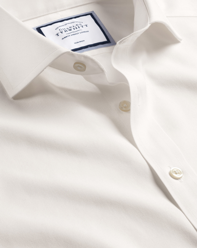 Charles Tyrwhitt Cutaway Collar Non-iron Twill Cotton Dress Shirt In Neutral