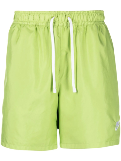 Nike Green Polyester Shorts In Grün