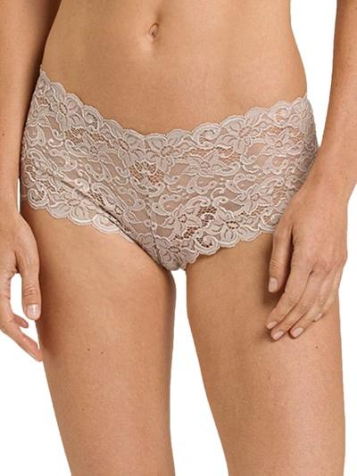 Hanro Luxury Moments Boyshort In Dune