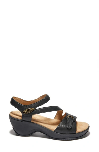 Halsa Footwear Cindy Sandal In Black