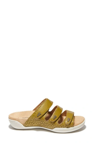 Halsa Footwear Hälsa Delight Strappy Slide Sandal In Kiwi