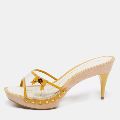 Pre-owned Louis Vuitton Yellow Patent Leather And Pvc Bow Platform Slide Sandals Size 40.5