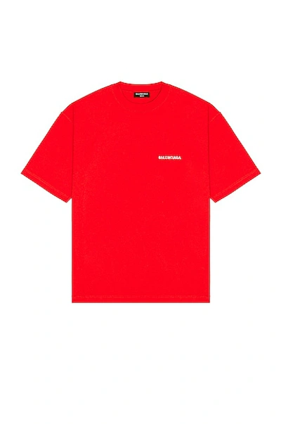 Balenciaga Medium Fit T-shirt In Red