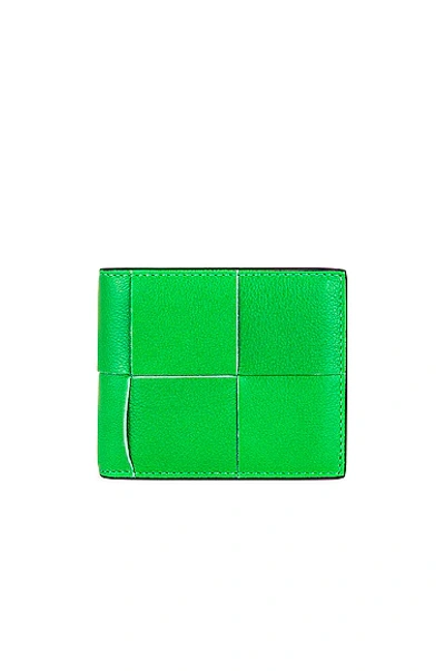Bottega Veneta Cassette Intrecciato Full-grain Leather Bifold Wallet In Green