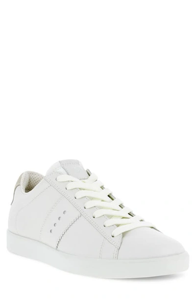 Ecco Street Lite Retro Sneaker In White/shadow White