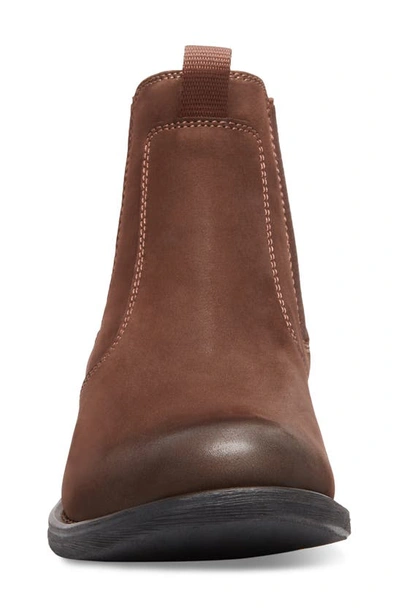 Eastland Daily Double Leather Chelsea Boot In Brown Nubuck