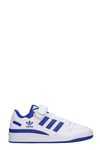 ADIDAS ORIGINALS ADIDAS FORUM LOW SNEAKERS IN WHITE LEATHER