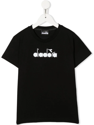 Diadora Junior Graphic-print Short-sleeve T-shirt In Schwarz
