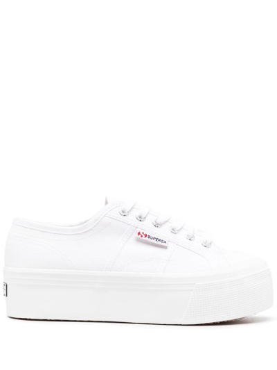 Superga 2790 Syntcrocodilew 运动鞋 – 白色鳄鱼纹 In White