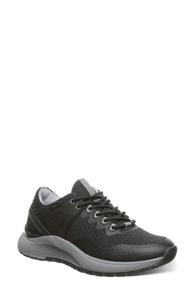 Strole Brisky Sneaker In Black