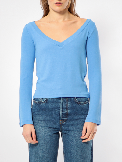 Amendi The Executive Ribbed Top In Lavendel Blue