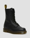 Dr. Martens 1460 Combat Boots In Schwarz