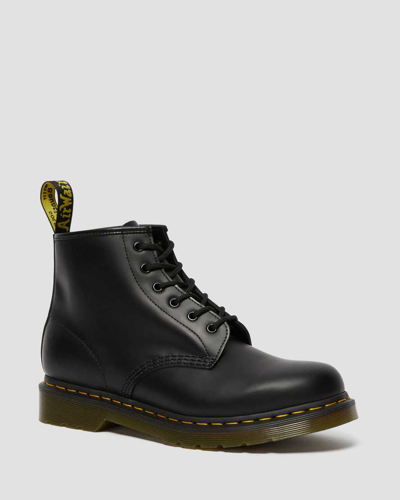 Dr. Martens' 101 Yellow Stitch Smooth Leather Ankle Boots In Schwarz